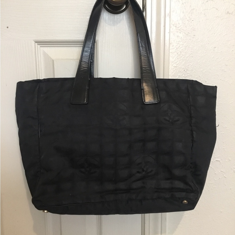Authentic Damaged Straps Chanel Travel Tote Bag  85339907